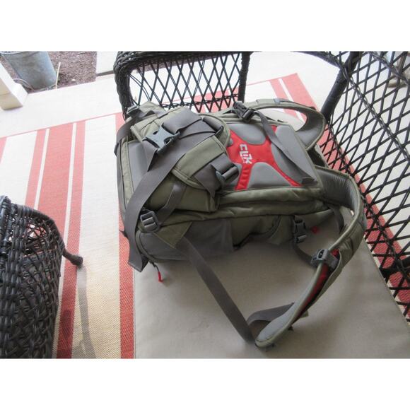 Clik Elite Venture 30 ProBody SLR Camera Backpack Pack Large Hiker Army Green - Picture 6 of 12